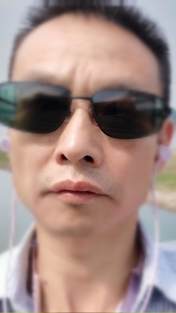 猪哥哥的第五张照片--宜宾闪婚服务中心