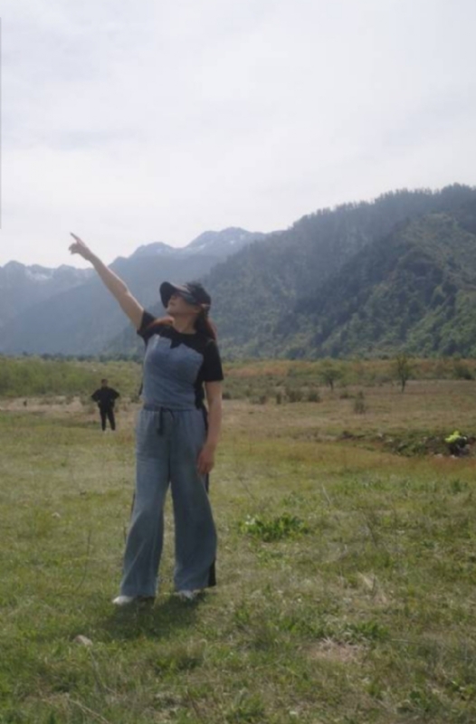 宛霞的第四张照片--宜宾闪婚服务中心